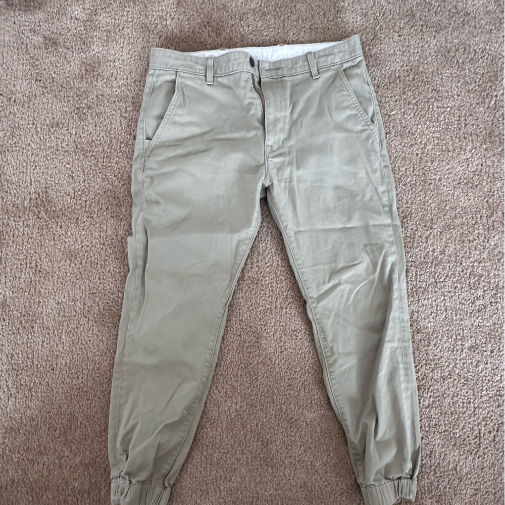 Levi’s Joggers 32x30 Khaki